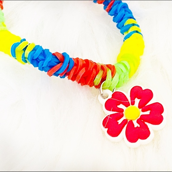 🌸 Aloha Rainbow Loom Bracelet 🌸 - Picture 2 of 2